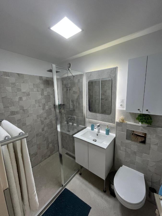 Boby S Studio With Free Parking Turda Exterior foto